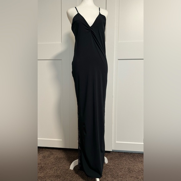 Silvia Tcherassi Andria Sequined Lace Gown - Picture 4 of 7